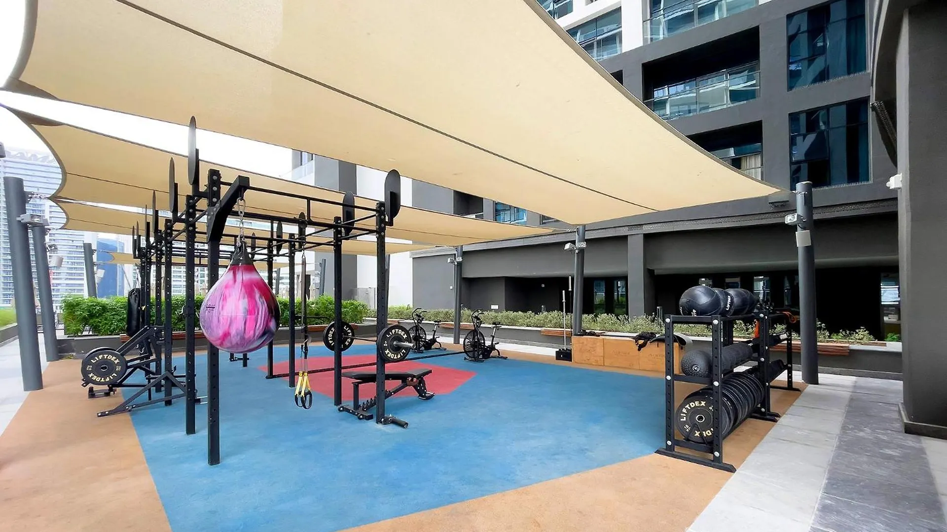 Luxe Waterfront Apartments In 15 Northside Business Bay Dubai