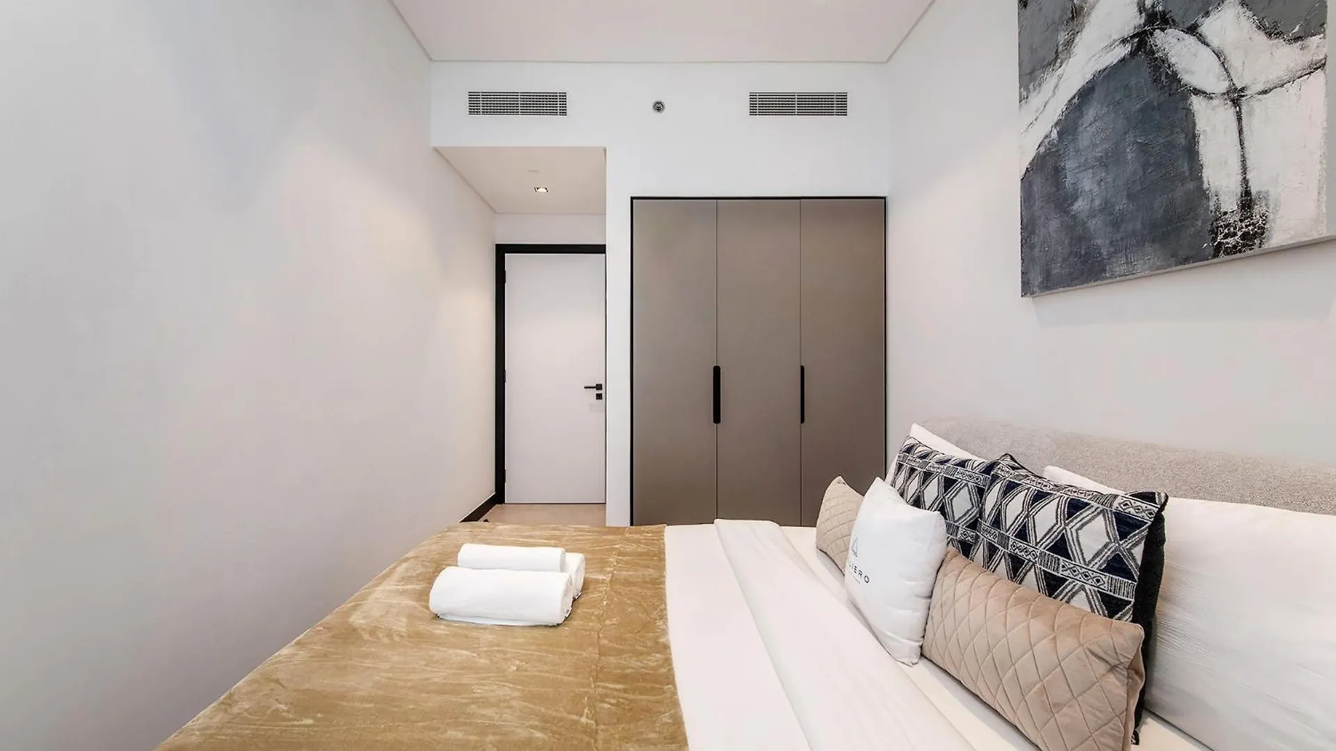 Luxe Waterfront Apartments In 15 Northside Business Bay Dubai United Arab Emirates